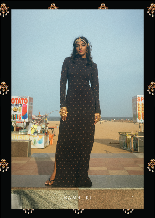 Full Hand Mookuthi Dress