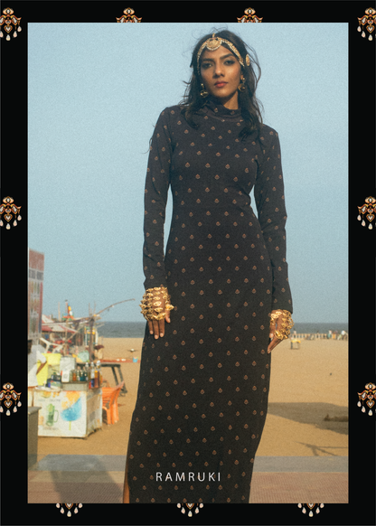 Full Hand Mookuthi Dress